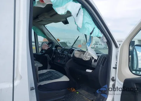 2020 Ram Promaster 2500 High Roof 159 Wb из США, поврежденный, VIN 3C6TRVDG9LE122057